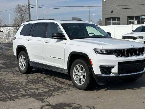 JEEP GRAND CHEROKEE 2023 1C4RJKBG5P8810861 image